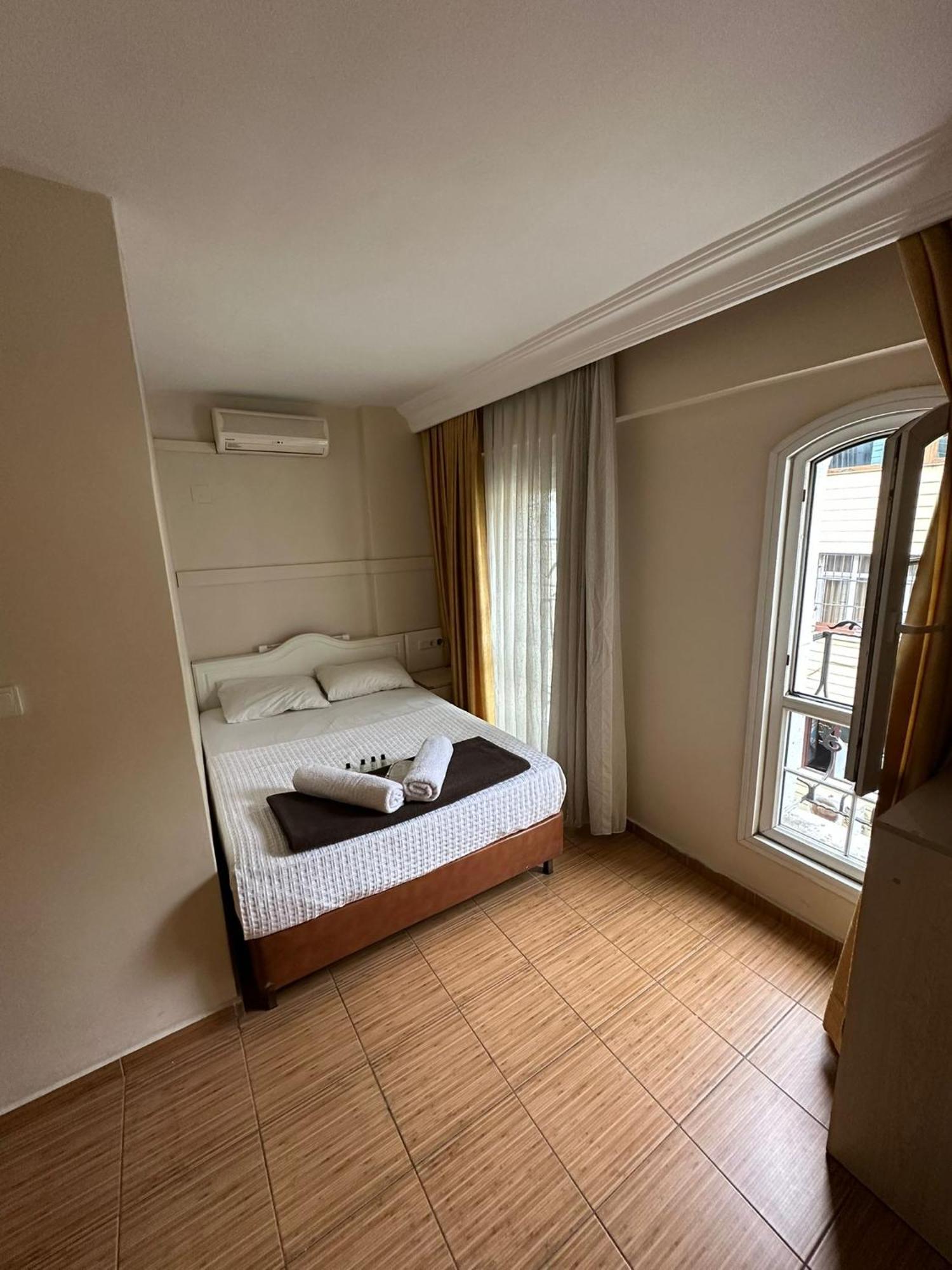 Bueyueksehzade Hotel Istanboel