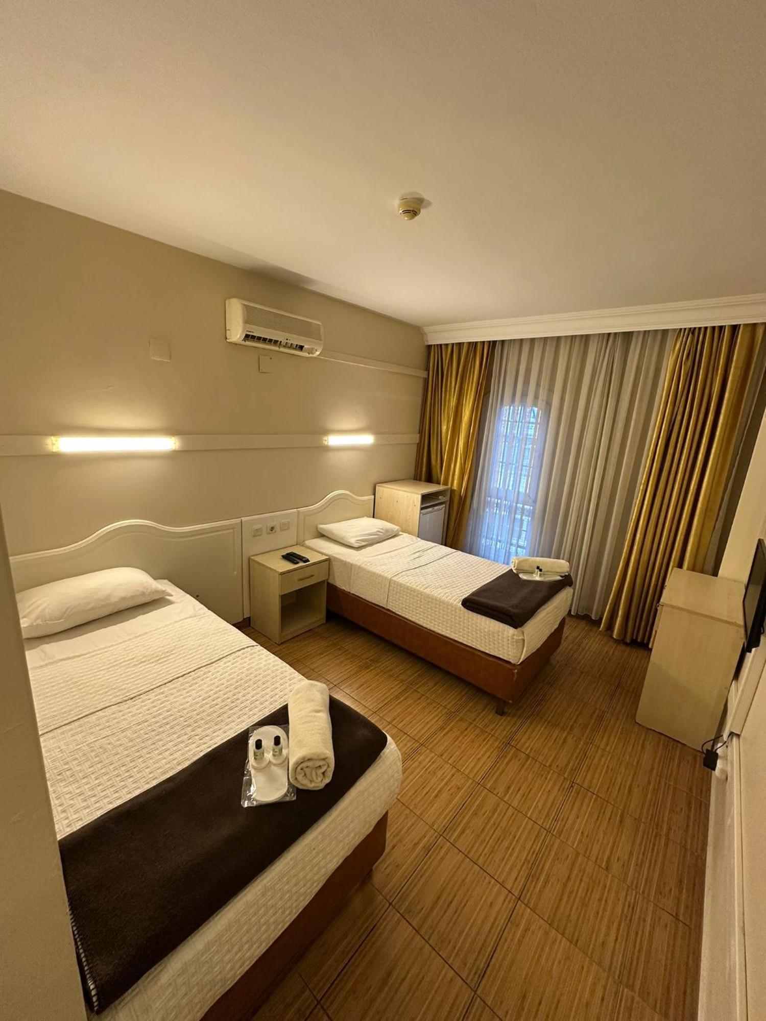 Bueyueksehzade Hotel Istanboel